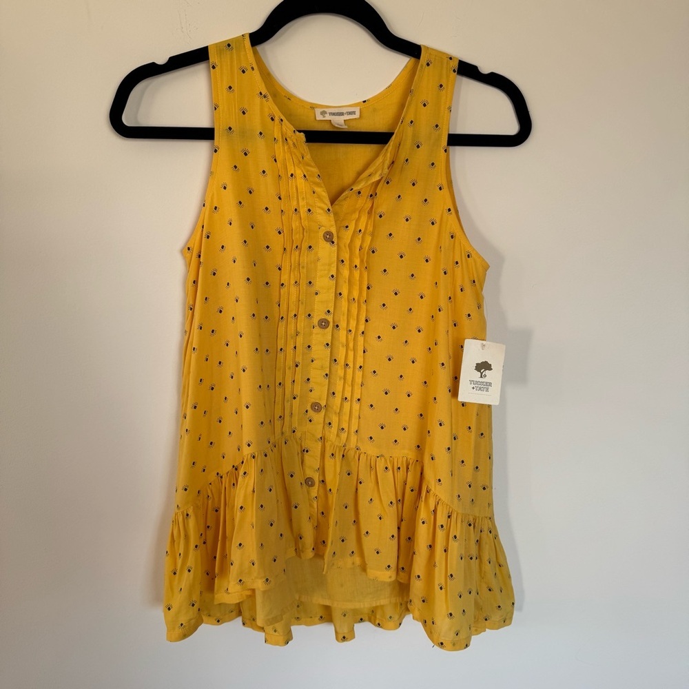 NWT Tucker + Tate Lined Button Up Pleating Detail and Ruffle Peplum Hem Tank